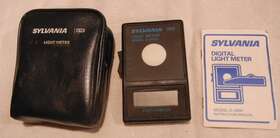 D-2000 Sylvania Industrial Footcandle Light Meter With Case Exc Used