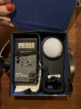 Yfe Yf-1065 Digital Light Meter Model - Lux Tester. Bag And Instructions