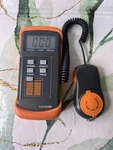 Dr.meter LX1330B Digital Illuminance Light 0-200,000 Luxmeter. Fixed Price $18.75.