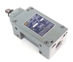 Square 9007-CR61C Ser. Limit Switch W/ Class Head, 9007CR61C. Fixed Price $260.00.