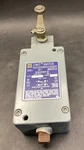Used Square 9007 CR53B2 Type 6P Heavy Duty Limit Switch Ser. Fixed Price $197.00.